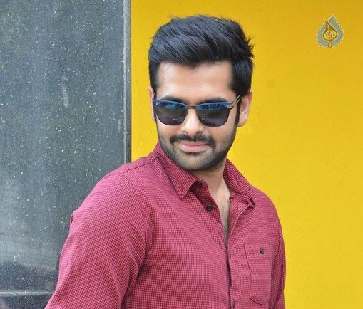 ram,nenu sailaja,ram next movies list,hero ram directors,karunakaran,kishore,santhosh srinivas,anil ravipudi  శైలజ ఇచ్చిన సక్సెస్ అలాంటిది మరి! 